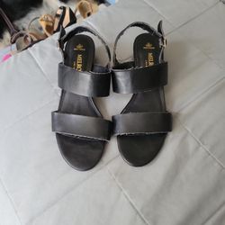 Black Short Heel