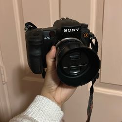 Sony A700
