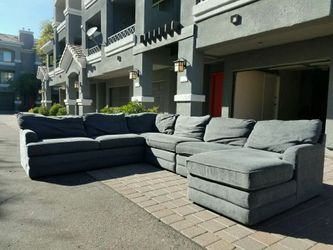 New 5 Piece Lazy Boy Sectional Couch Free Delivery