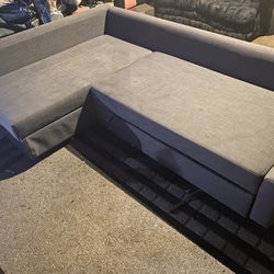 Small L-shaped Sectional W/ Pull-out & Storage Space