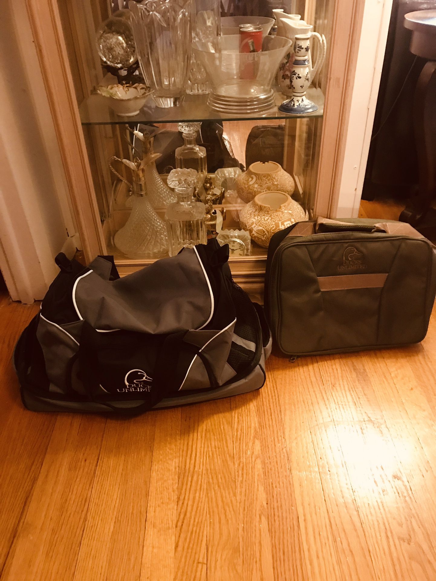 Ducks Unlimited Duffle Bag Has Plenty Of Space Shown In Pics and a All Purpose Bag ( I Will sell Separately) Read Description 