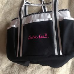 Cookie Lee pocketed Tote 