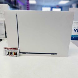 Macbook Air M4 Chip Brand New-On Payments With Just $50 Down 