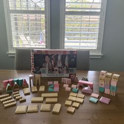 FAO Schwartz Castle Blocks set