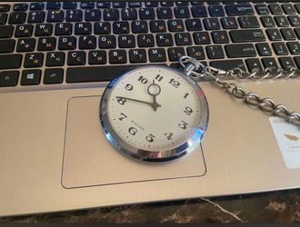 Vintage Mechanical Watch. Big size