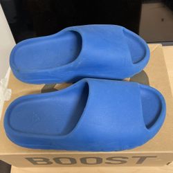 yeezy slides side 11