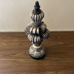 Home Decor Statue 