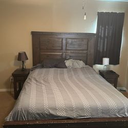 Queen Bed Mattress And End Tables