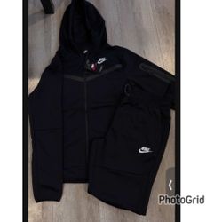 Nike Tech Mens *New*