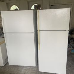 🛻WILL DELIVER FOR FEE🎉EXCELLENT RUNNING FRIDGES🏃$289 & UP, FOR 18 CU. FT. ONE THE 25 cu.FT. ONE IS $350.💸IT HAS ICEMAKER.🏃BOTH RUN LIKE BRAND NEW