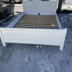 White Beed ful size  with  taper