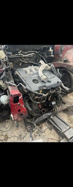 Nissan Maxima  parts