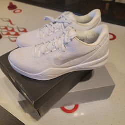 Nike Kobe 8 Protro