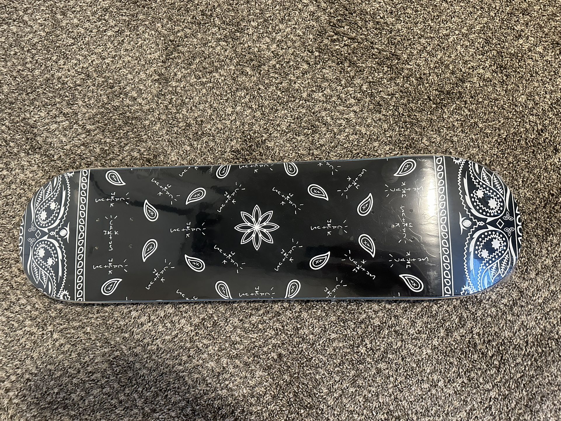Cactus Jack skateboard 