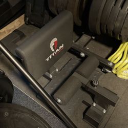 Sissy Squat Machine