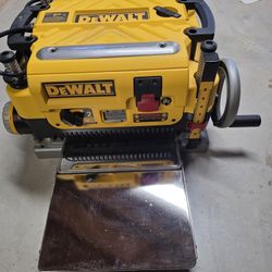 Dewalt DW735 Planner [13 Inch]