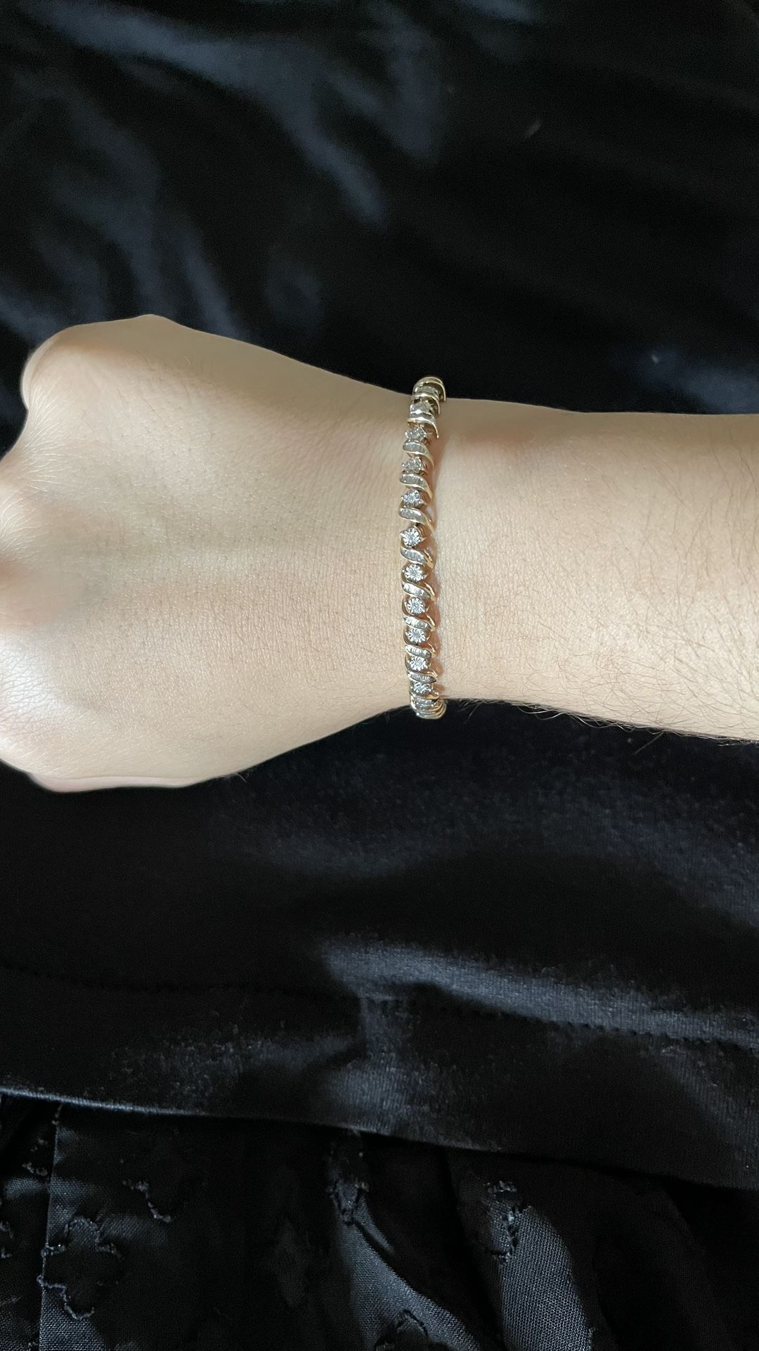 gold bracelet with diamonds