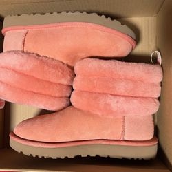 Pink Uggs 