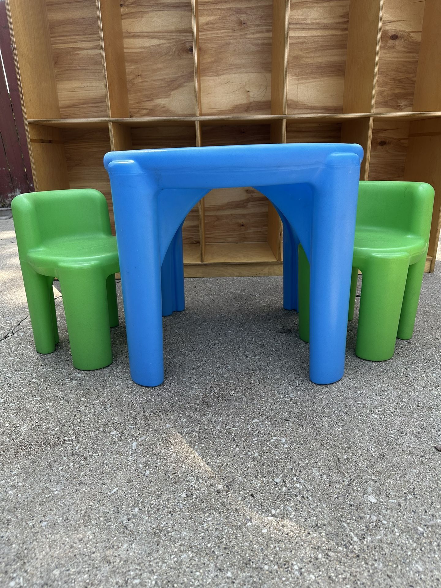 Little Tikes Table And Chairs
