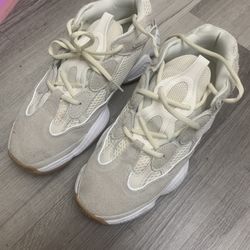 Yeezy 500 Size 10.5 