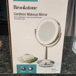 Cordless Makeup Mirror