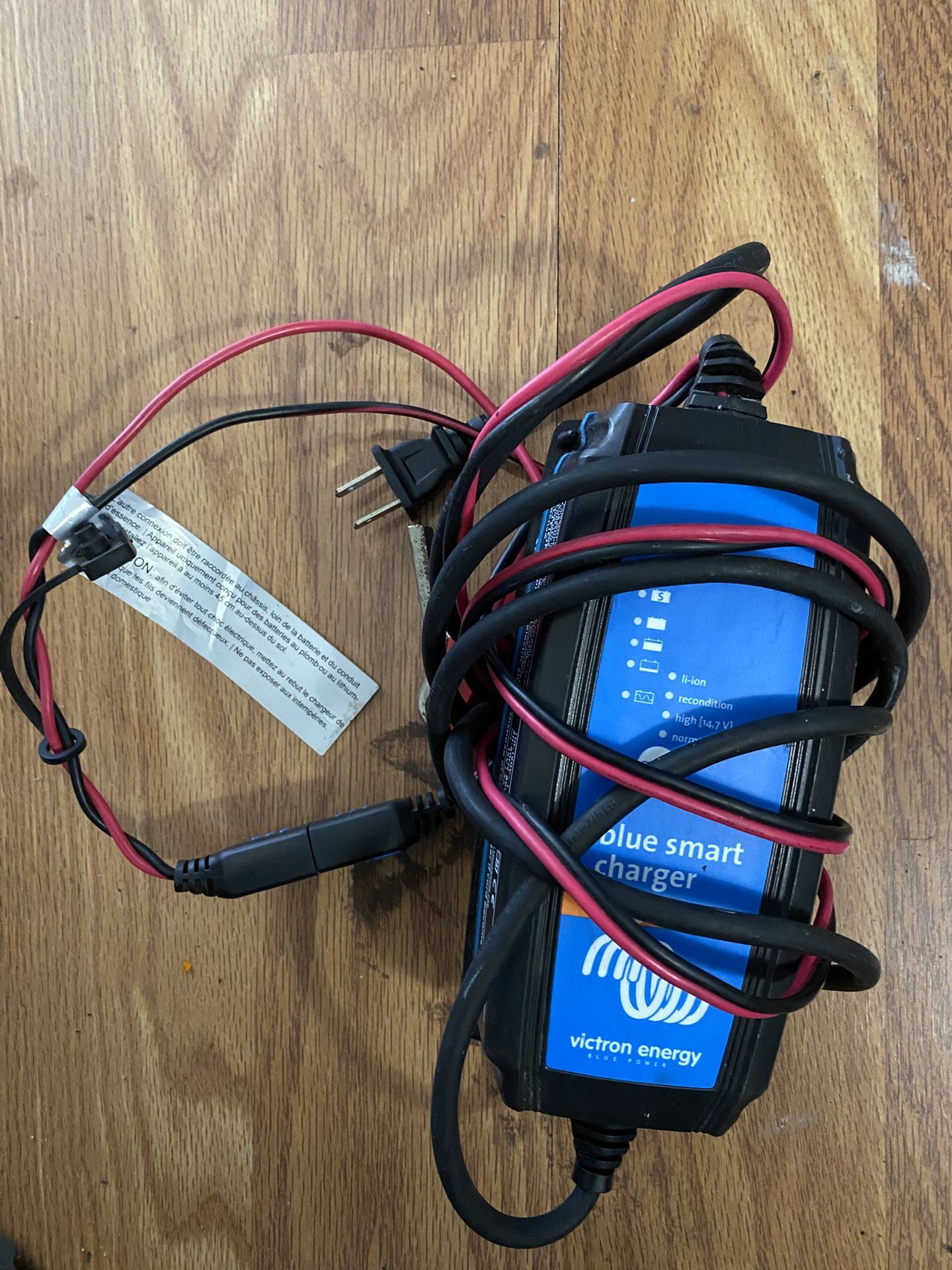 Blue Smart Charger