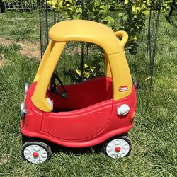 TODDLERS COZY COUPE