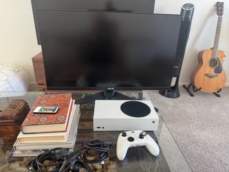 Xbox Series S 512GB and Asus 28” Monitor