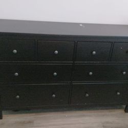 Hemnes 8-Drawer Dresser in Black. Storage cabinet, bedroom Livingroom Furniture. Vestidor