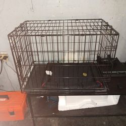 Med/ Large  DOG CAGE KENNEL