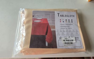 Round "60 Tablecloth cream color