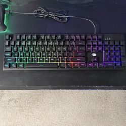 IBUYPOWER RGB keyboard 