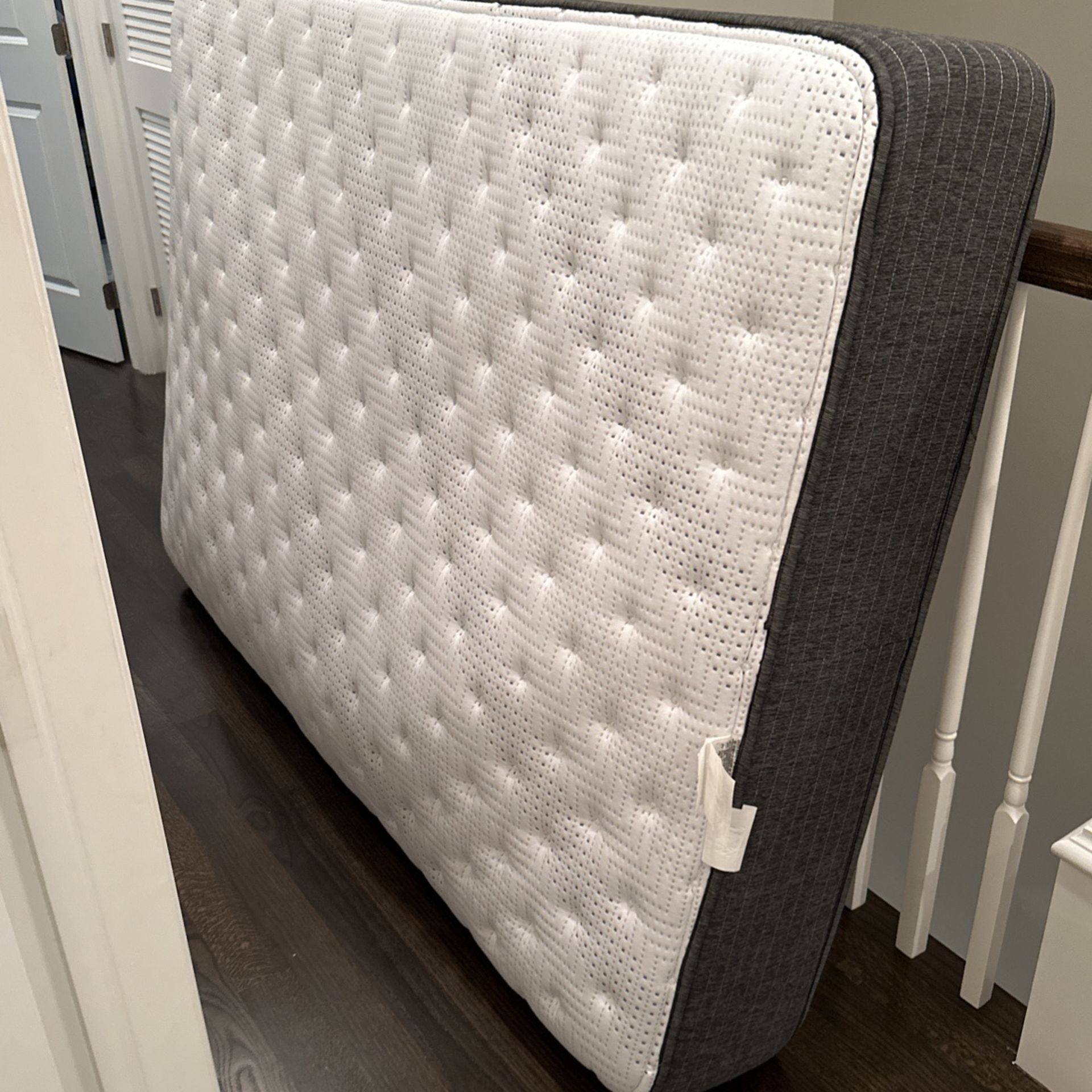 Beautyrest Pressure Smart Plush Pillow Topnull