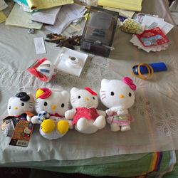 Hello Kitty  little stuffed animals vintage