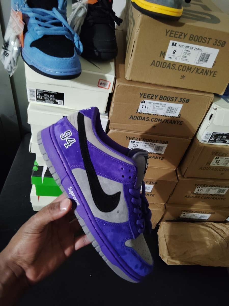 Supreme 94 Dunks Purple