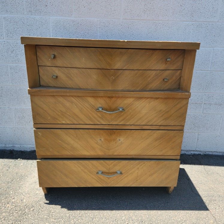 Mid-Century Modern Fruitwood Dresser by United Furniture Company