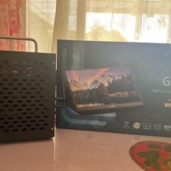 Fresh Build SSF ITX Gaming PC with Portable Monitor