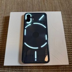 Nothing Phone (2)