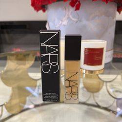 Nars Natural Matte Longwear Pore Blurring Medium-to-Full Coverage Foundation FIRM PRICE 🤎