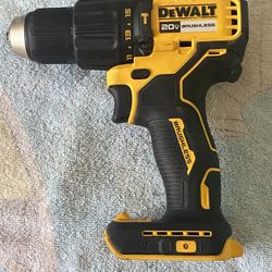 Dewalt DCD798B 20V MAX Brushless 1/2 in. Cordless Hammer Drill Driver (Tool Only) • 20V MAX Brushless 1/2 in. Cordless Hammer Drill Driver (Tool Only)