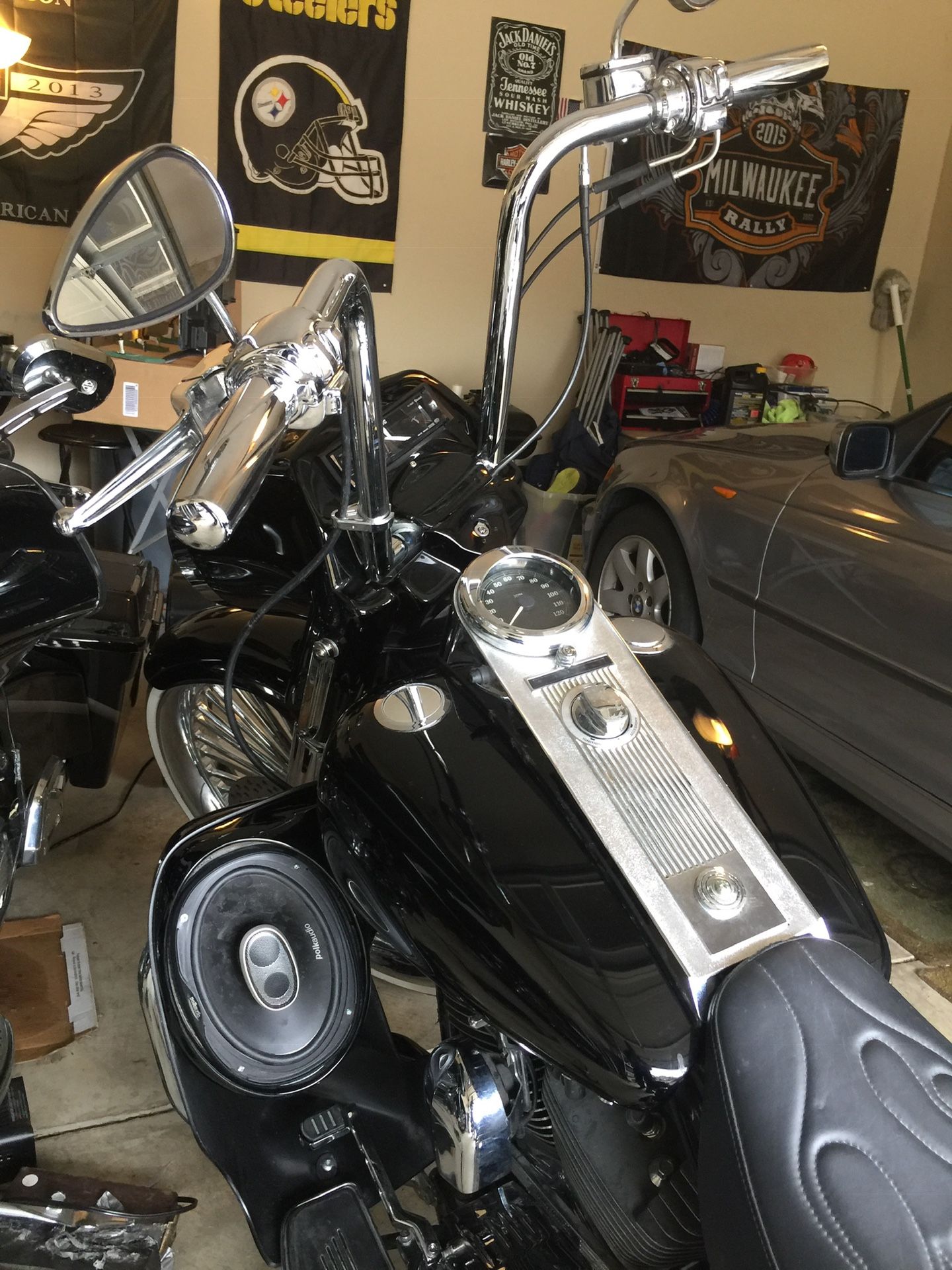 06 Harley Davidson Road King 26 inch front wheel 12k miles for Sale in