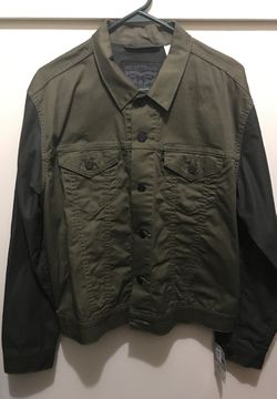 Brand New Levi denim army green jacket size medium