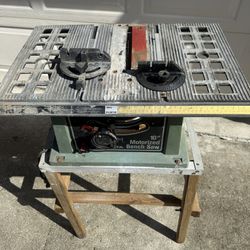 Delta Motorized Bench Saw (electric plug-in)