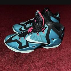 LeBron 11 South Beach Miami Size 13 Like New