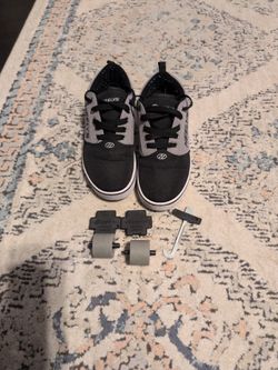 Heelys_Men/ Boys Size 7