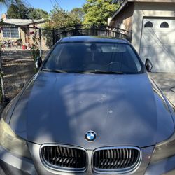 BMW 328i 2011