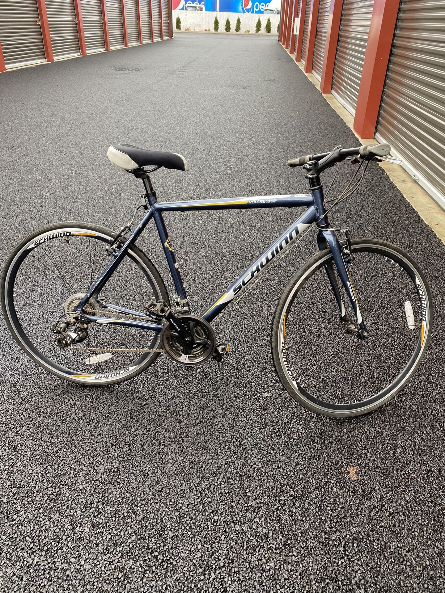 schwinn Volare 1200 Bike