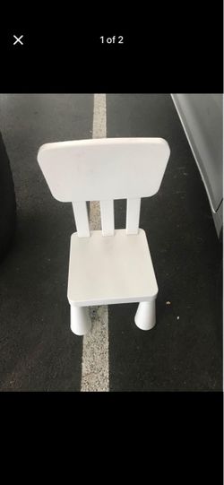 plastic kids chair