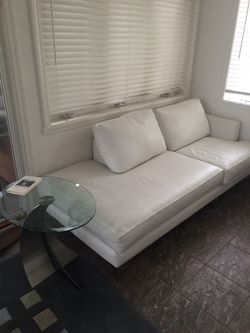 2 white sofas 1 RF 1 LF