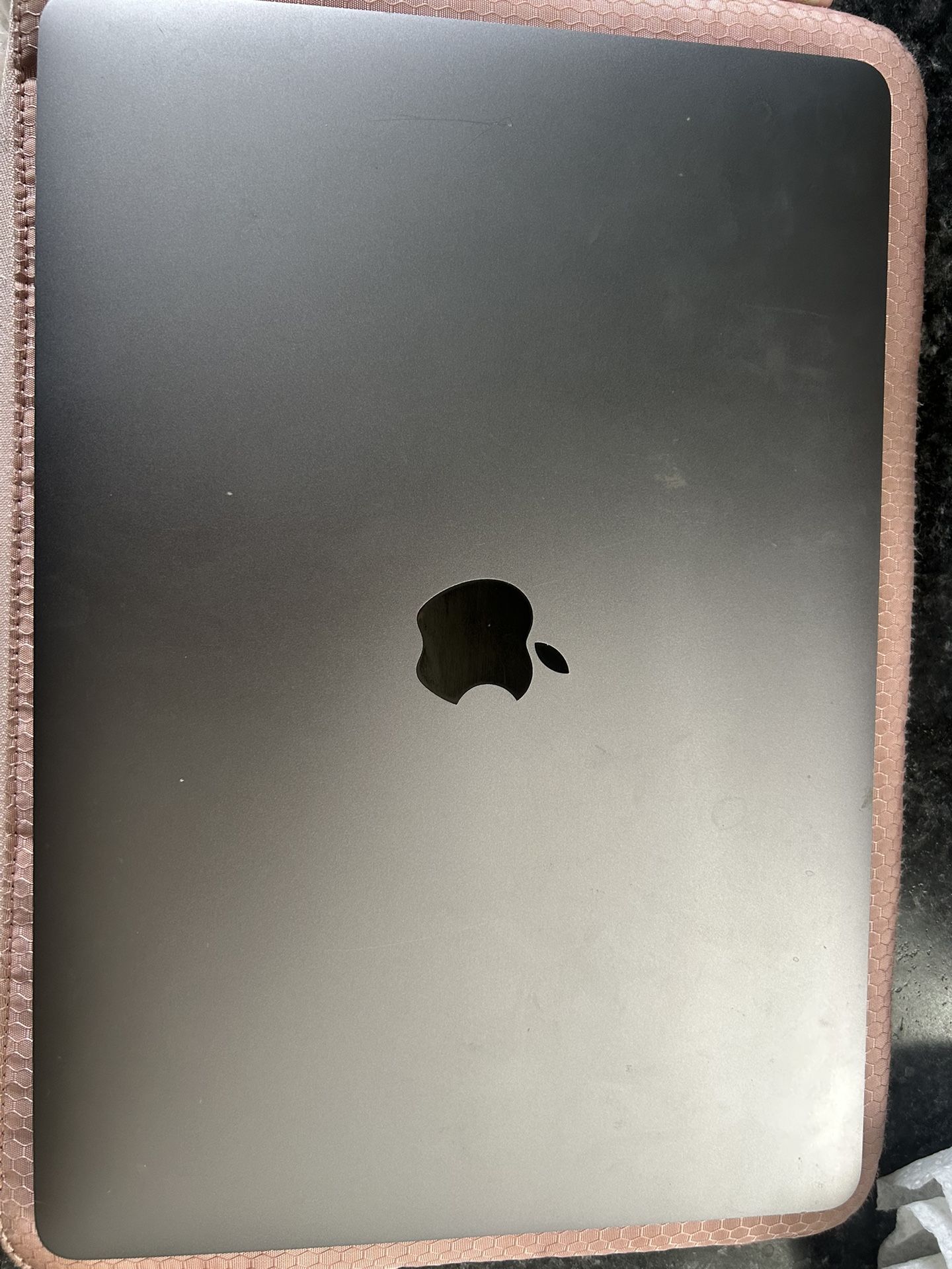Apple MacBook Pro A1708